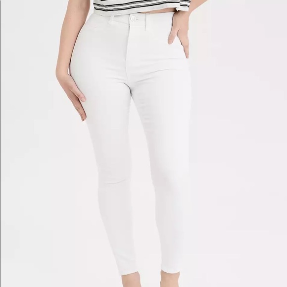 BNWT Sold Out White denim high waisted curvy stretch jeans - Picture 7 of 7